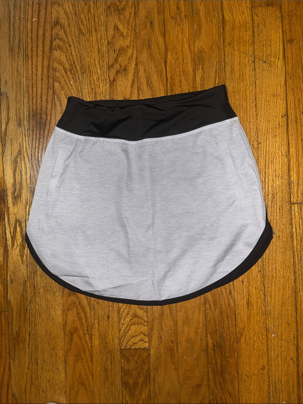 Simply Southern Women’s Athletic Skorts with Black Waistband and Trim Size Small - Picture 3 of 11